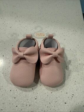 Baby Pink Bow Soft-Top Crib Shoes - 2 (3-6M) NWT